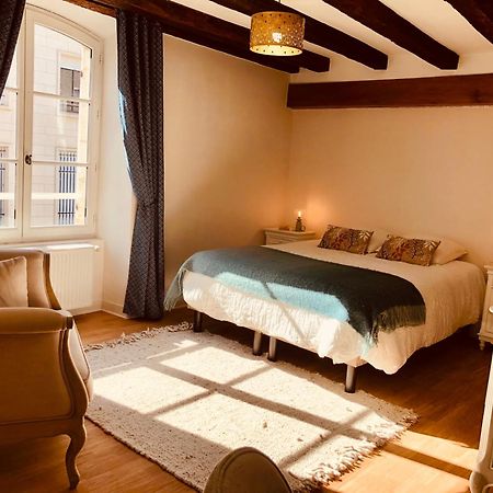 L'Amantine Chambres D'Hotes Et Gite Bourges Exteriör bild